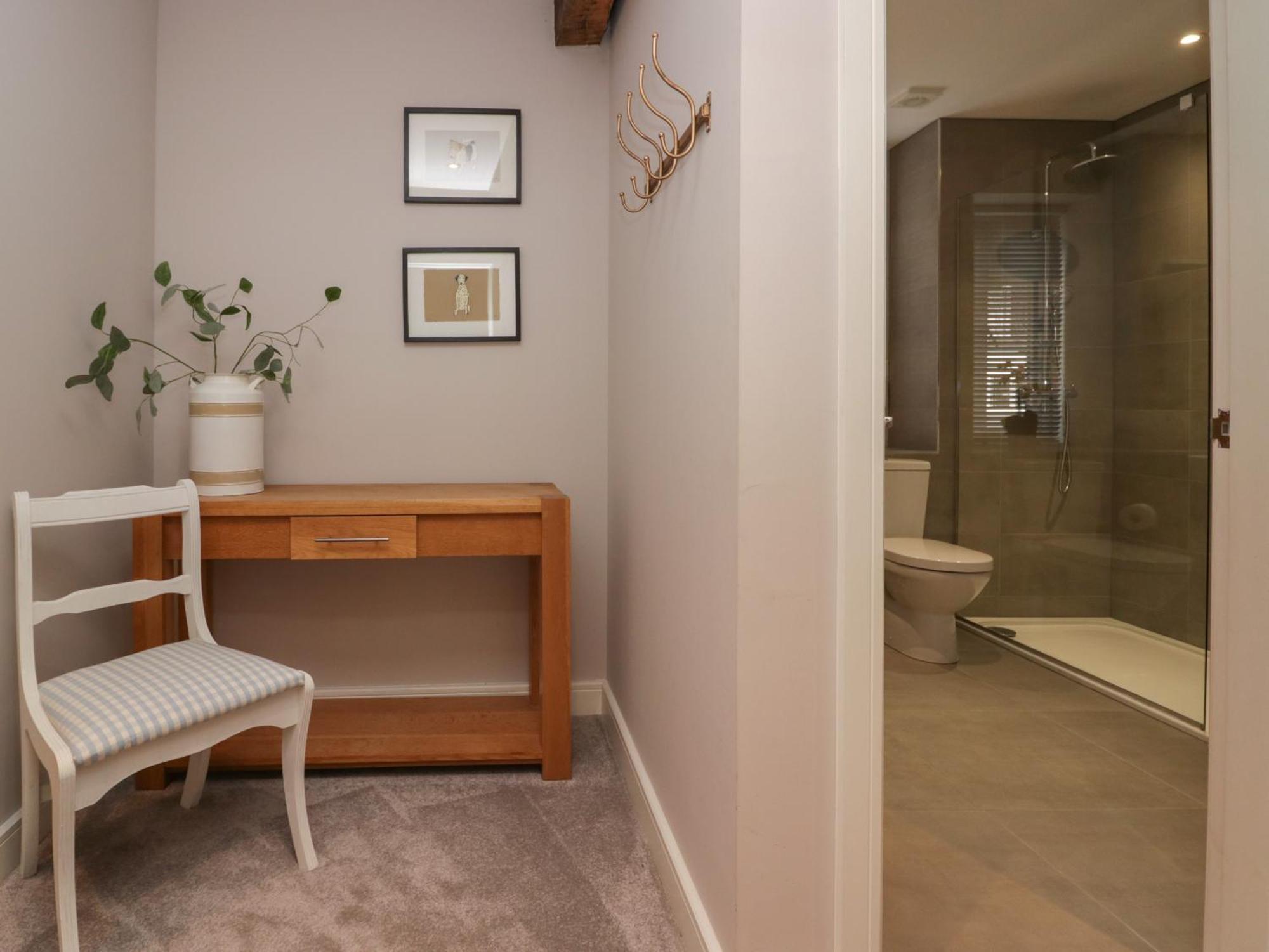 Windermere Apartment *
